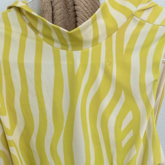 Devon Windsor Kaylee one piece swimsuit - Picture 5 of 5